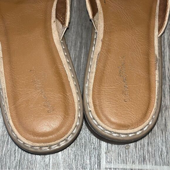 Women's Universal Threat Tan Suede Slip On Mules - Picture 5 of 11